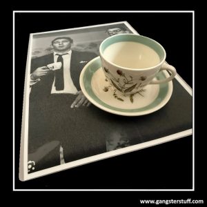 VINTAGE 1960's KRAY STYLE TEACUP & SAUCER WITH A4 PHOTO